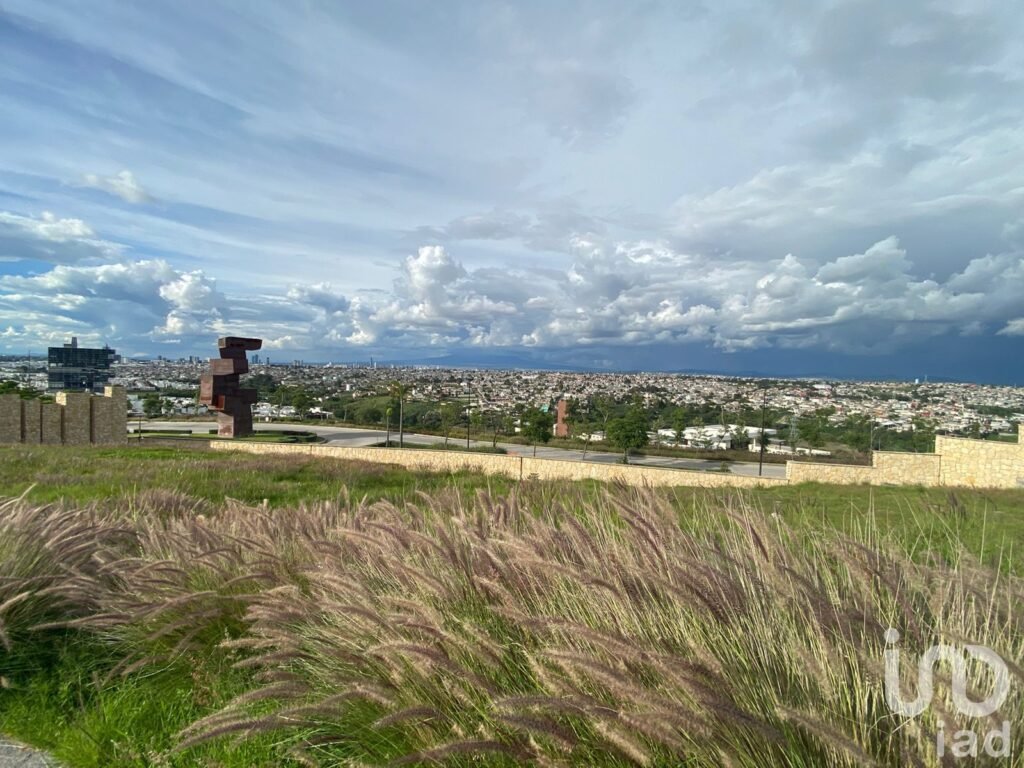 Terreno en Venta en Lomas de Angelópolis, San Andrés Cholula, Puebla.