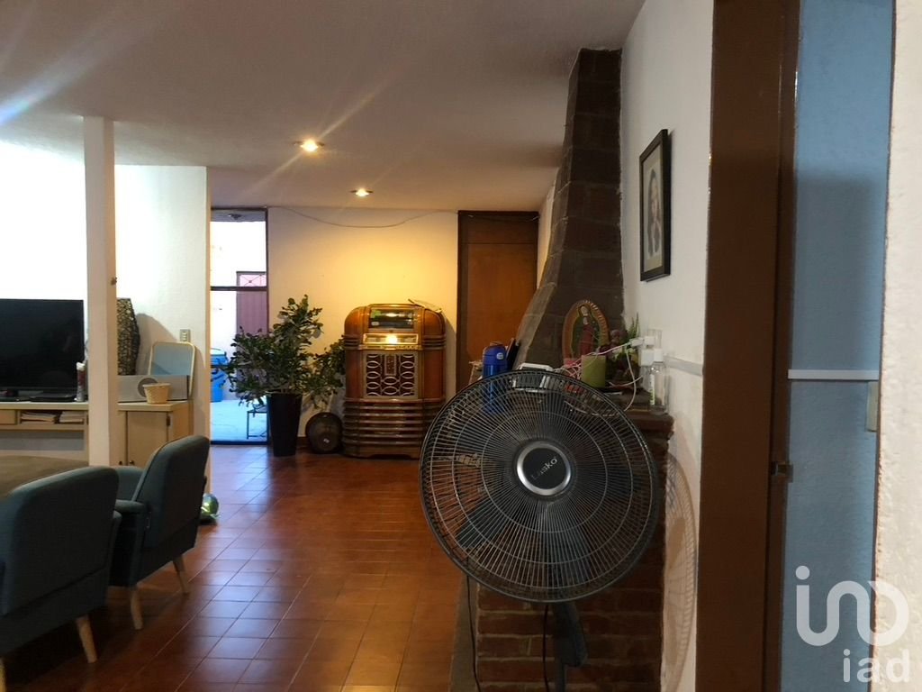 Casa en venta en zona comercial de Villa Coapa, Ciudad de México