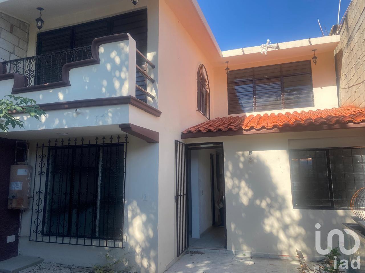 CASA EN VENTA EN FRACC LAS TORRES EN PROCESO DE REMODELACION