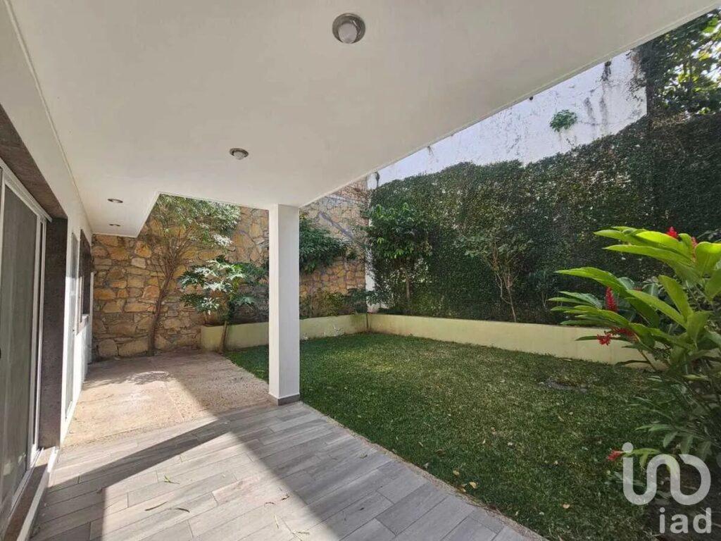 CASA EN VENTA EN RESIDENCIAL  SAN CARLOS CON AMPLIOS ESPACIOS