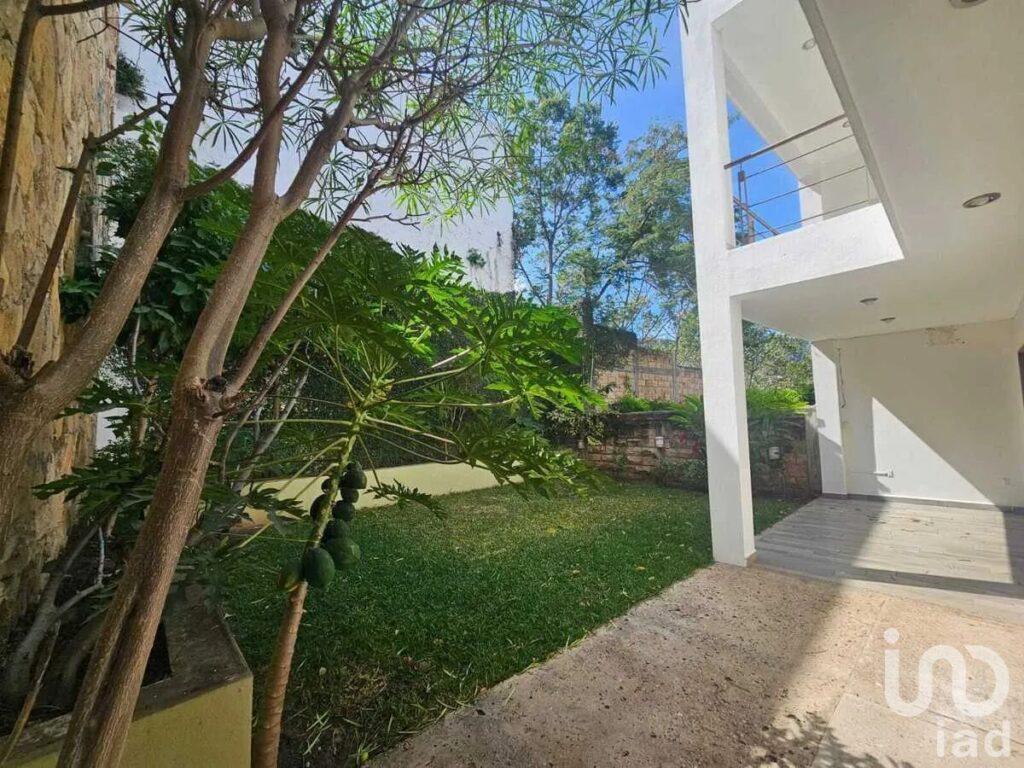 CASA EN VENTA EN RESIDENCIAL  SAN CARLOS CON AMPLIOS ESPACIOS