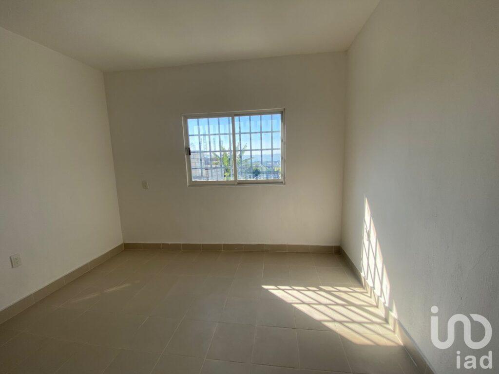 CASA EN VENTA EN COLONIA  LAS GRANJAS DE  TUXTLA GUTIERREZ , SE ACEPTAN CREDITOS