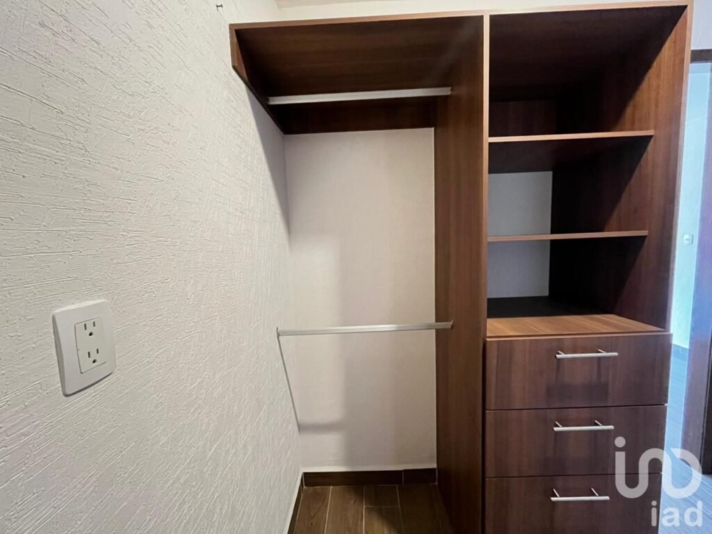 VENTA CASA EN SAN PEDRO TOTOLTEPEC EDO MEX SE ACEPTAN OFERTAS