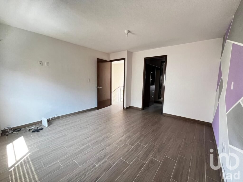 VENTA CASA EN SAN PEDRO TOTOLTEPEC EDO MEX SE ACEPTAN OFERTAS