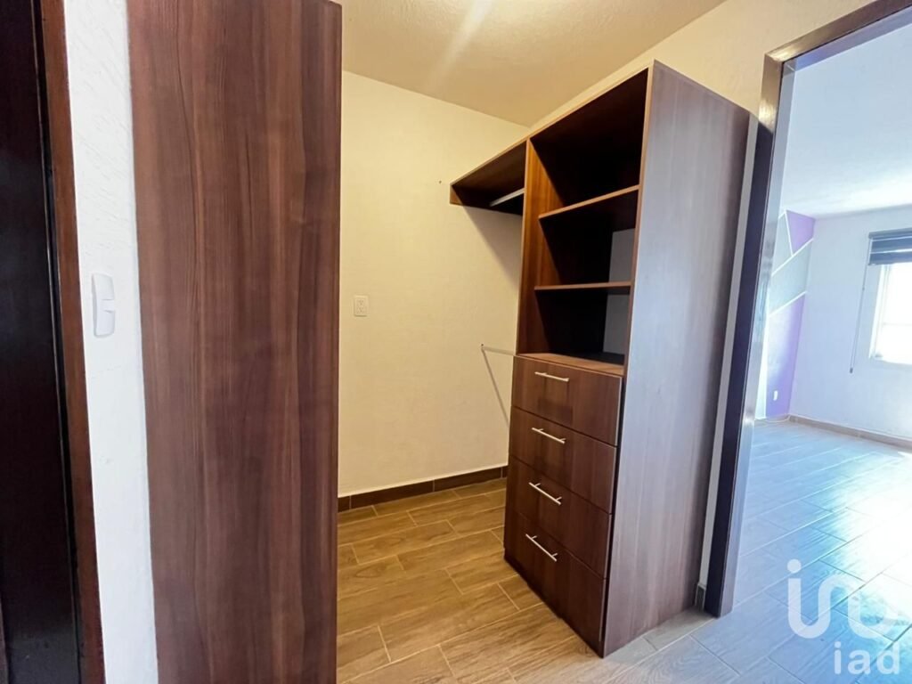 VENTA CASA EN SAN PEDRO TOTOLTEPEC EDO MEX SE ACEPTAN OFERTAS