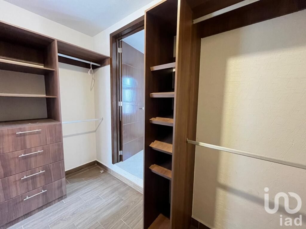 VENTA CASA EN SAN PEDRO TOTOLTEPEC EDO MEX SE ACEPTAN OFERTAS