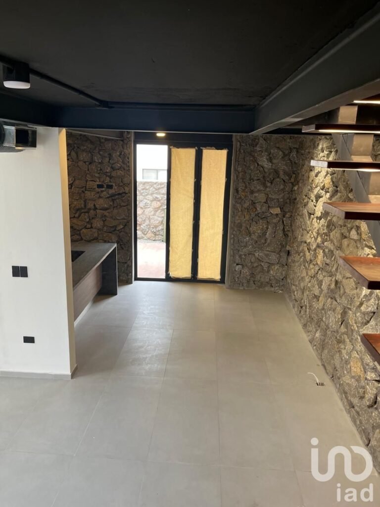 CASA EN VENTA EN EL FRACCIONAMIENTO RINCONES DE ANTIOQUIA