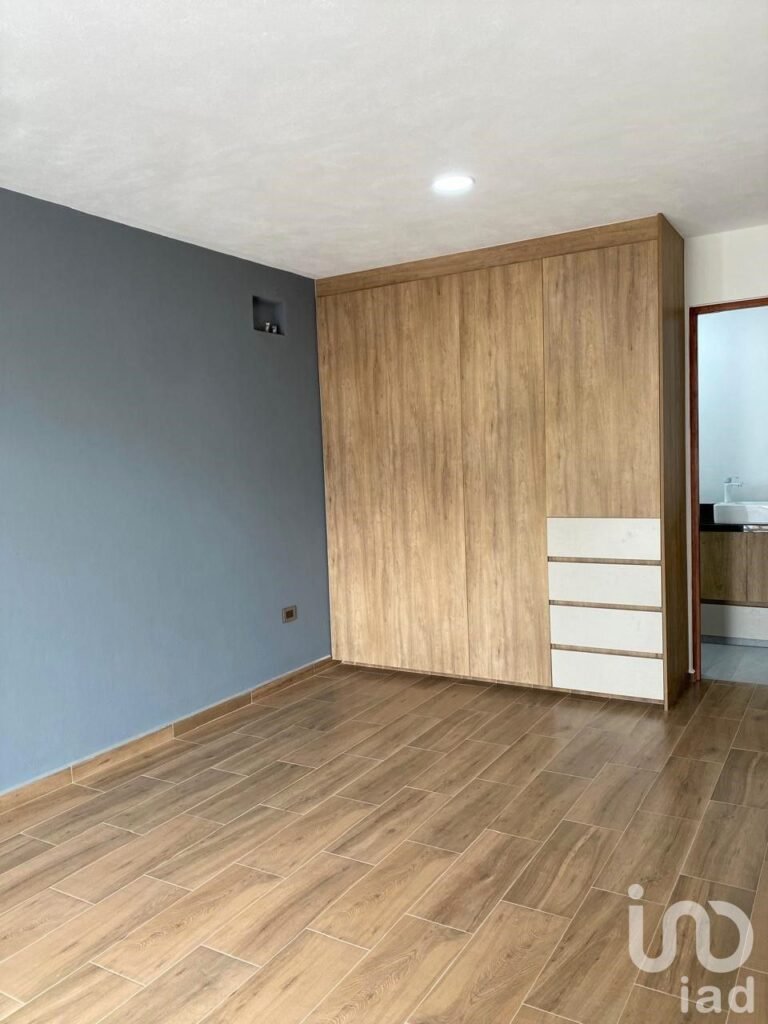 CASA EN VENTA PEDREGAL DE SCHOENSTATT, CORREGIDORA