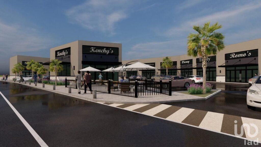 LOCAL COMERCIAL EN PLAZA CERCA DEL PUENTE ZARAGOZA, CD JUAREZ CHIH