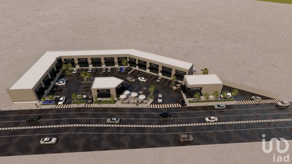 LOCAL COMERCIAL EN PLAZA CERCA DEL PUENTE ZARAGOZA, CD JUAREZ CHIH