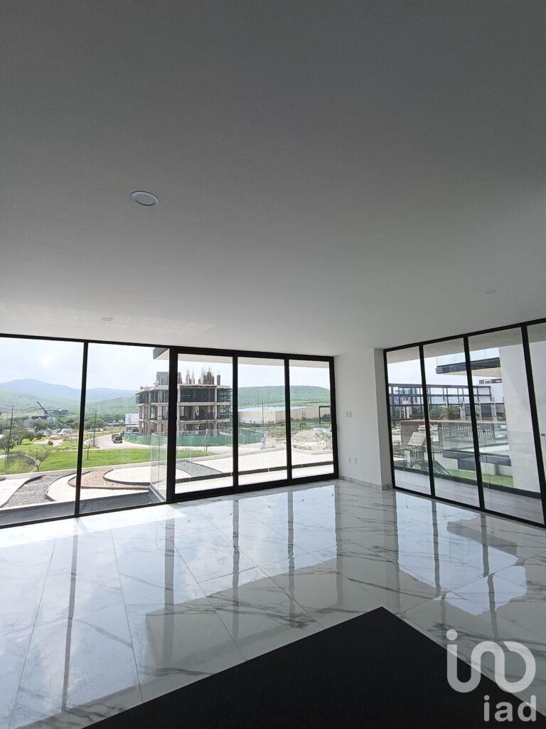 DEPARTAMENTO CON AMENIDADES DE LUJO EN VENTA, EN JURIQUILLA, QUERETARO