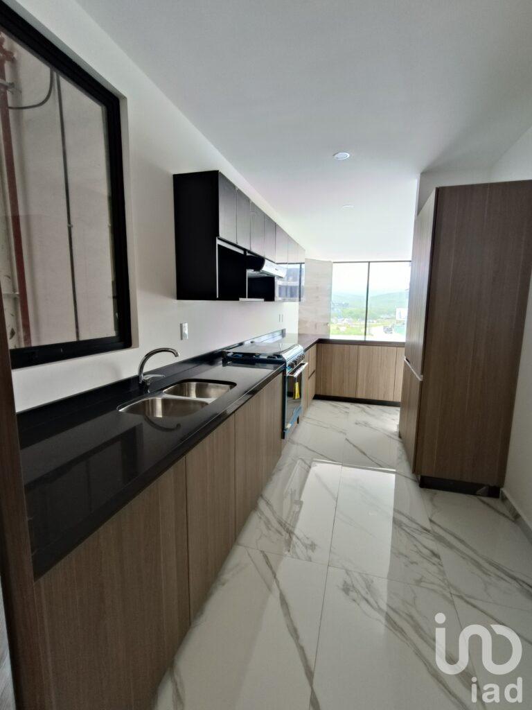 DEPARTAMENTO CON AMENIDADES DE LUJO EN VENTA, EN JURIQUILLA, QUERETARO