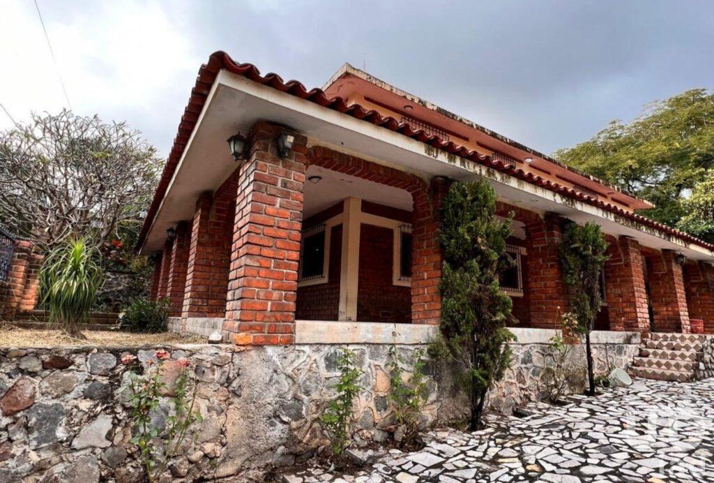 Casa en venta en El Chivato, Colima, Mexico