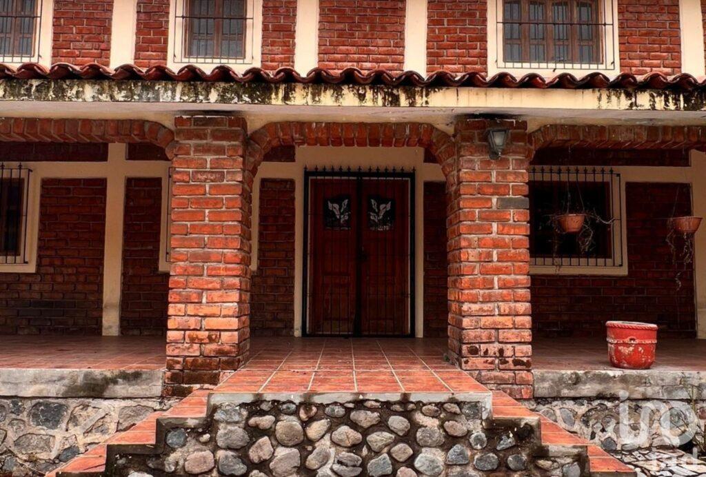 Casa en venta en El Chivato, Colima, Mexico