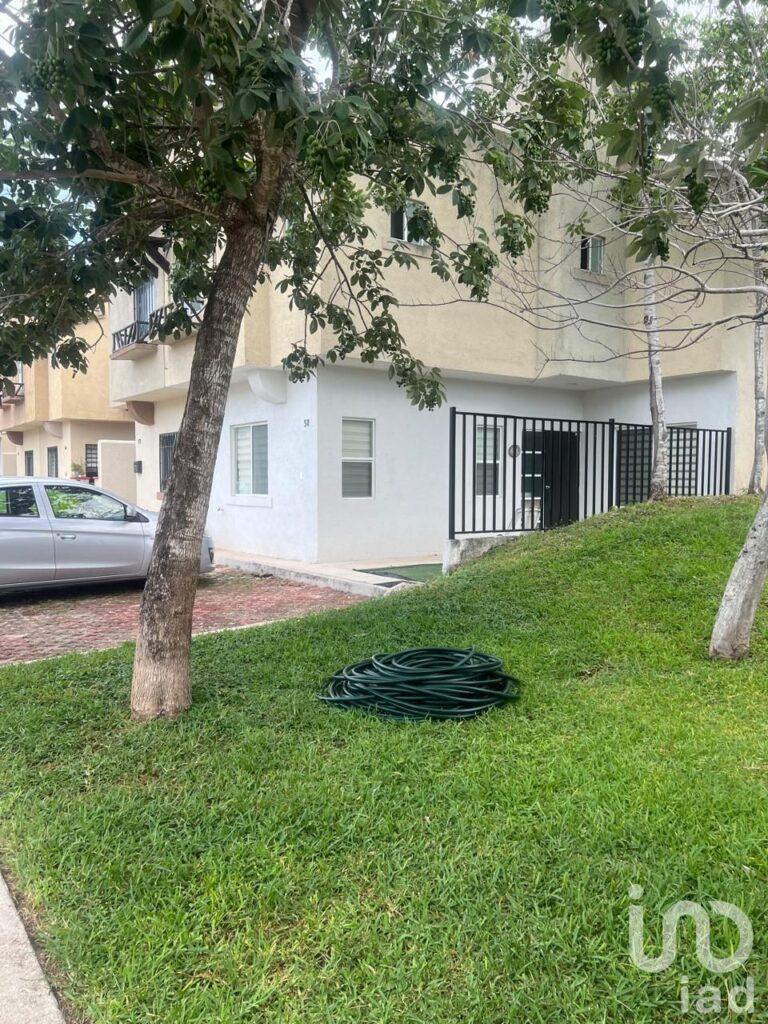 Casa Frente Alberca Resdencial Catania / Incluye Mantenimiento