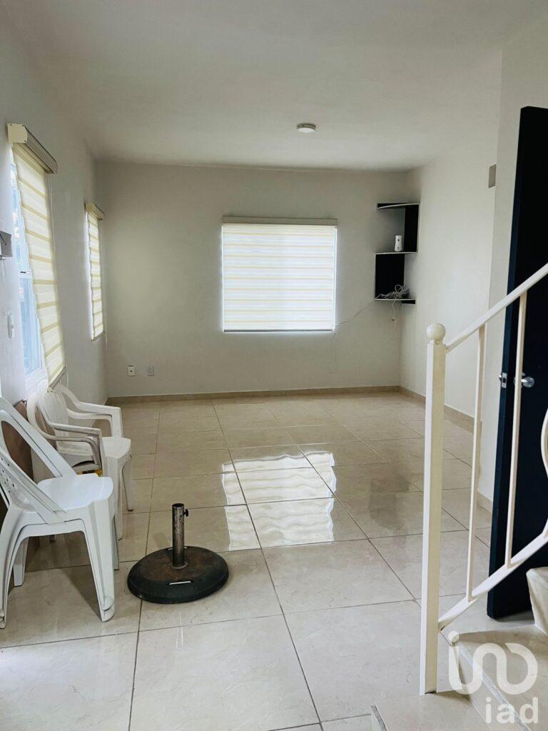 Casa Frente Alberca Resdencial Catania / Incluye Mantenimiento