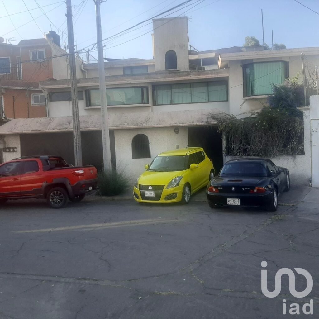 Casa en Venta en Col. Arcos del Alba, Edo. De Mexico
