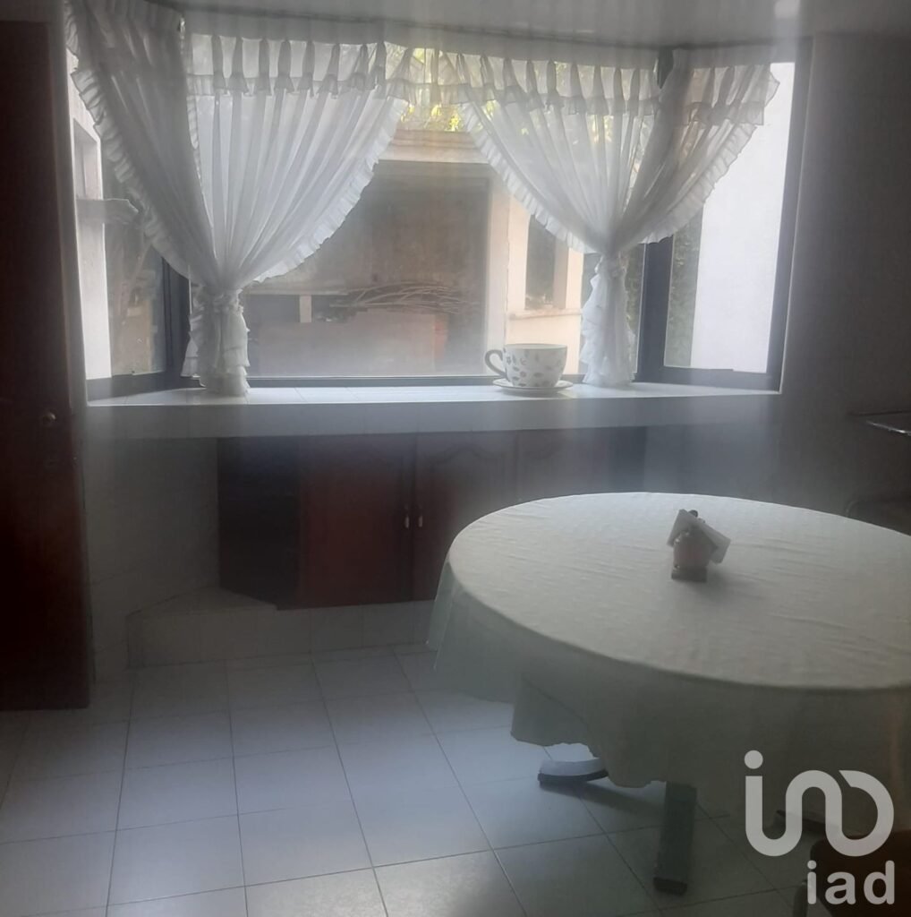 Casa en Venta en Col. Arcos del Alba, Edo. De Mexico