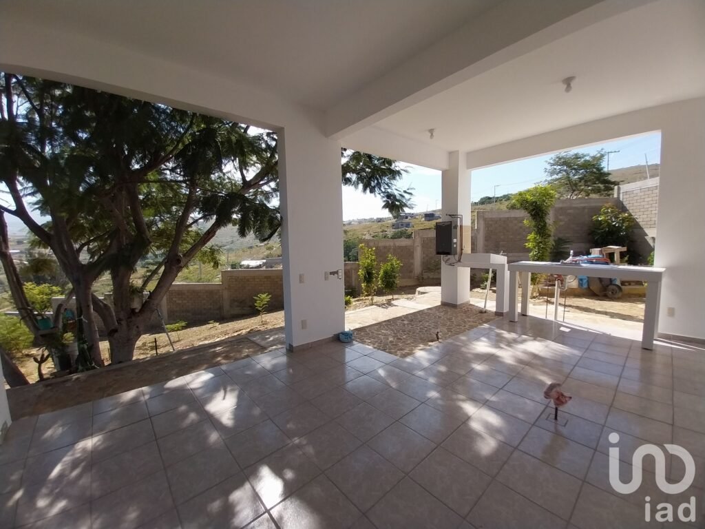 CASA EN VENTA EN LA CUESTA, ZAACHILA SEGUNDO, OAXACA