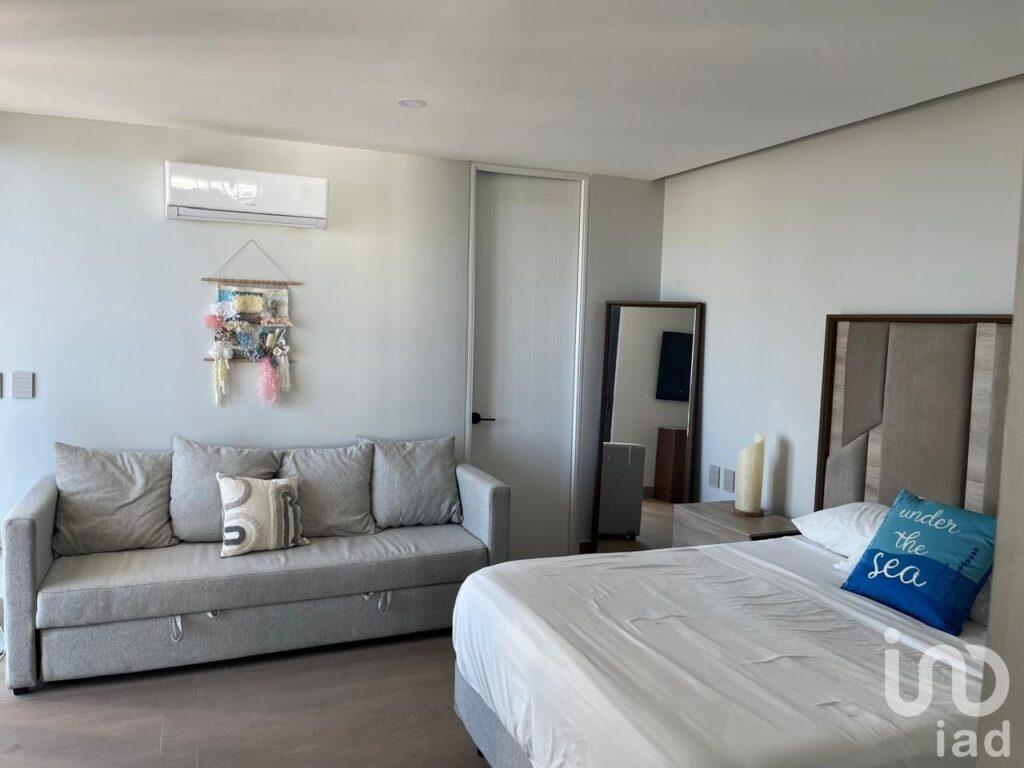 Se vende Departamento en Malecón, Mazatlán, Sinaloa.