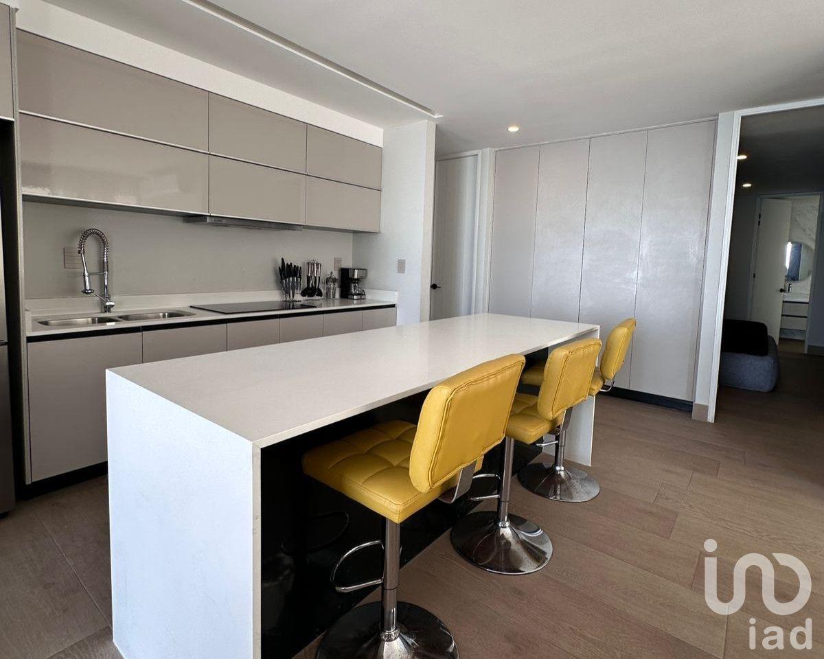 Se vende Departamento en Malecón, Mazatlán, Sinaloa.