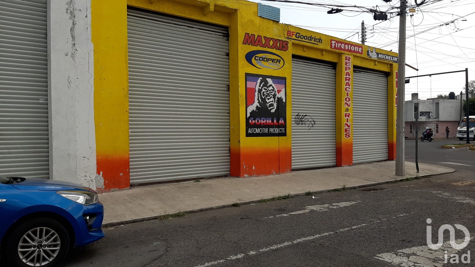 Local EN RENTA Blvd Carmen Serdan con Mezzanine, Puebla