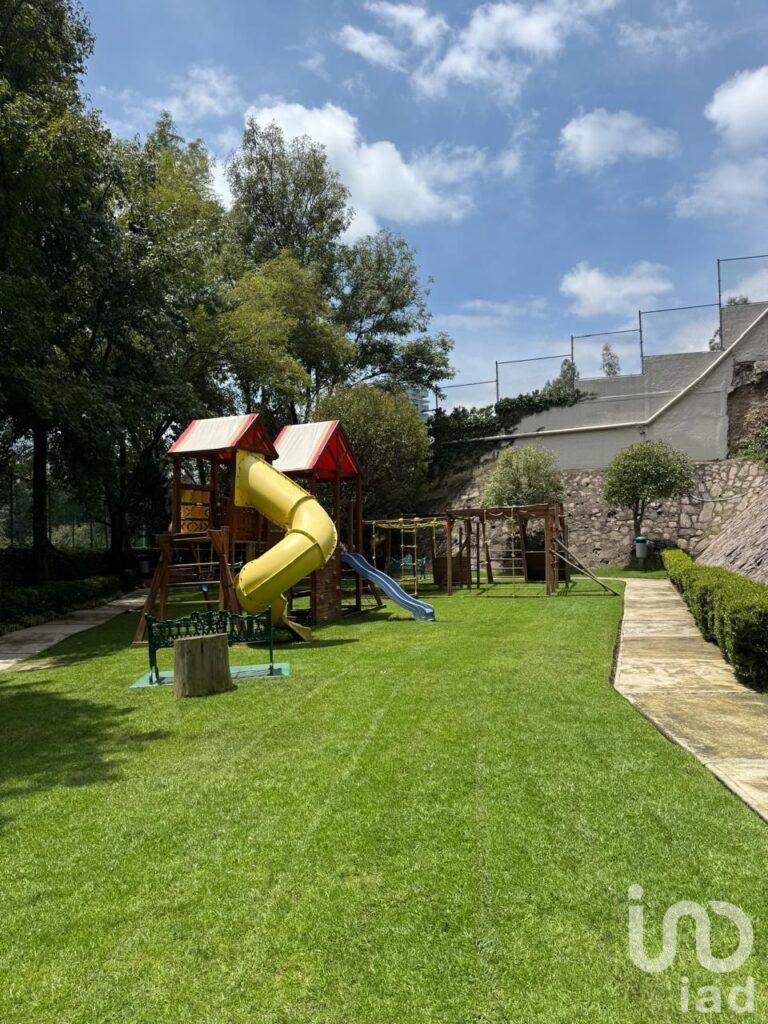 Departamento en Venta en Residencial Bosques de Reforma en Bosques de las Lomas, CDMX