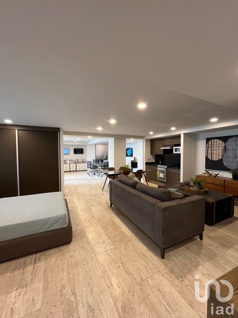 Venta de Gran oportunidad: edificio de oficinas + local en Santa María la Ribera”