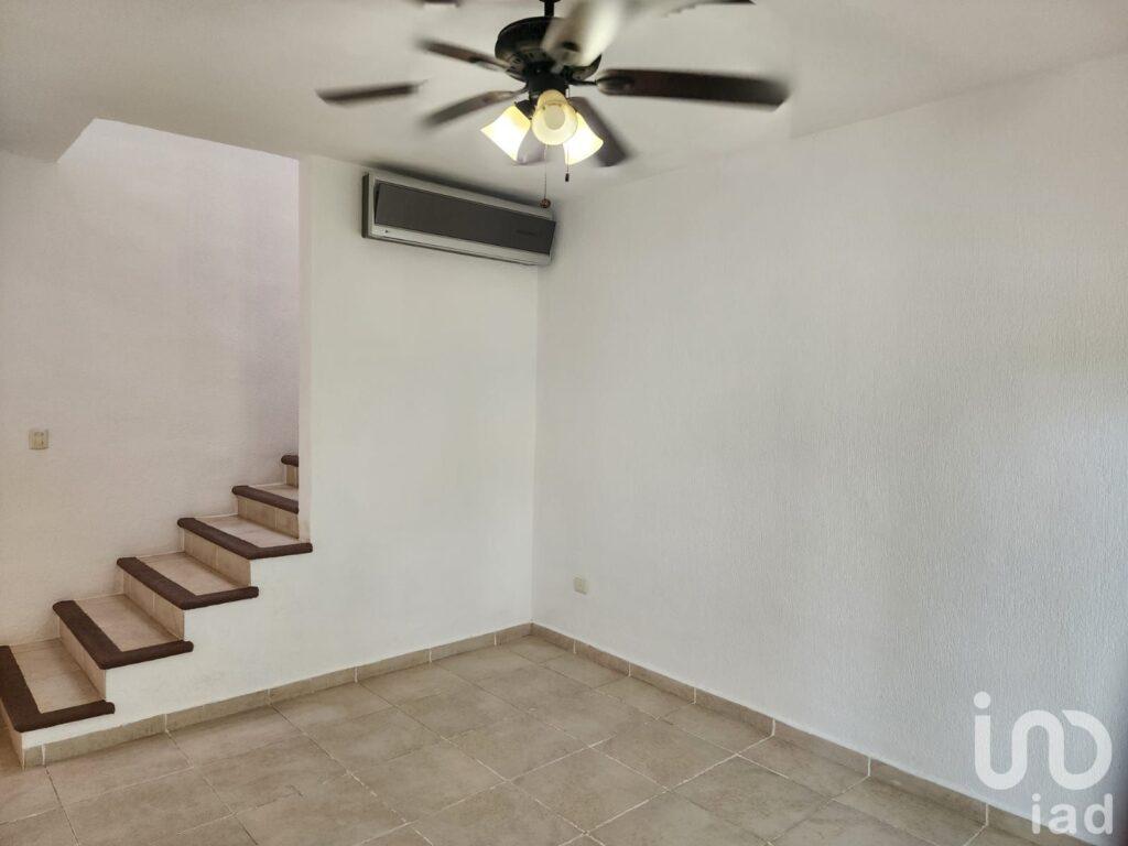 Casa en Venta Residencial Buenavista con  4 recamara c/baños sala comedor  2 estacionamientos