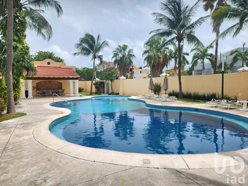 Casa en Venta Residencial Buenavista con  4 recamara c/baños sala comedor  2 estacionamientos