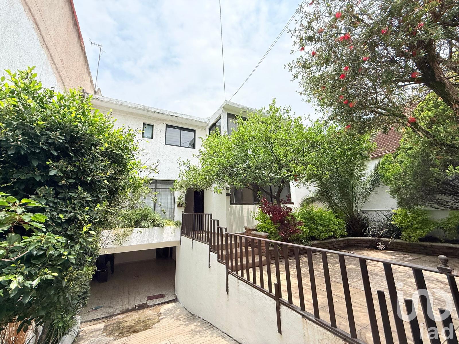 SE VENDE CASA EN PEDREGAL DE SANTA URSULA A UNOS PASOS DEL ESTADIO AZTECA