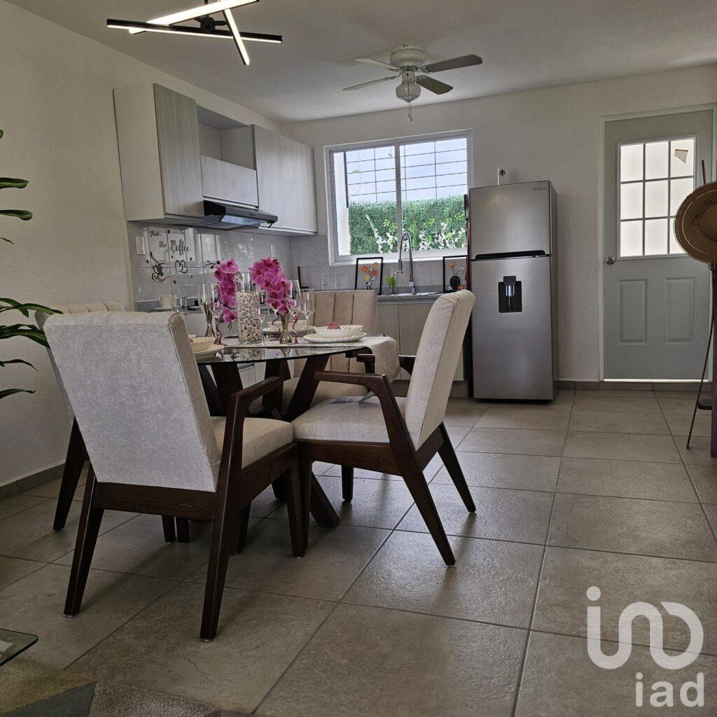 Invierte en Cuautla, casa nueva con alberca y gran plusvalía