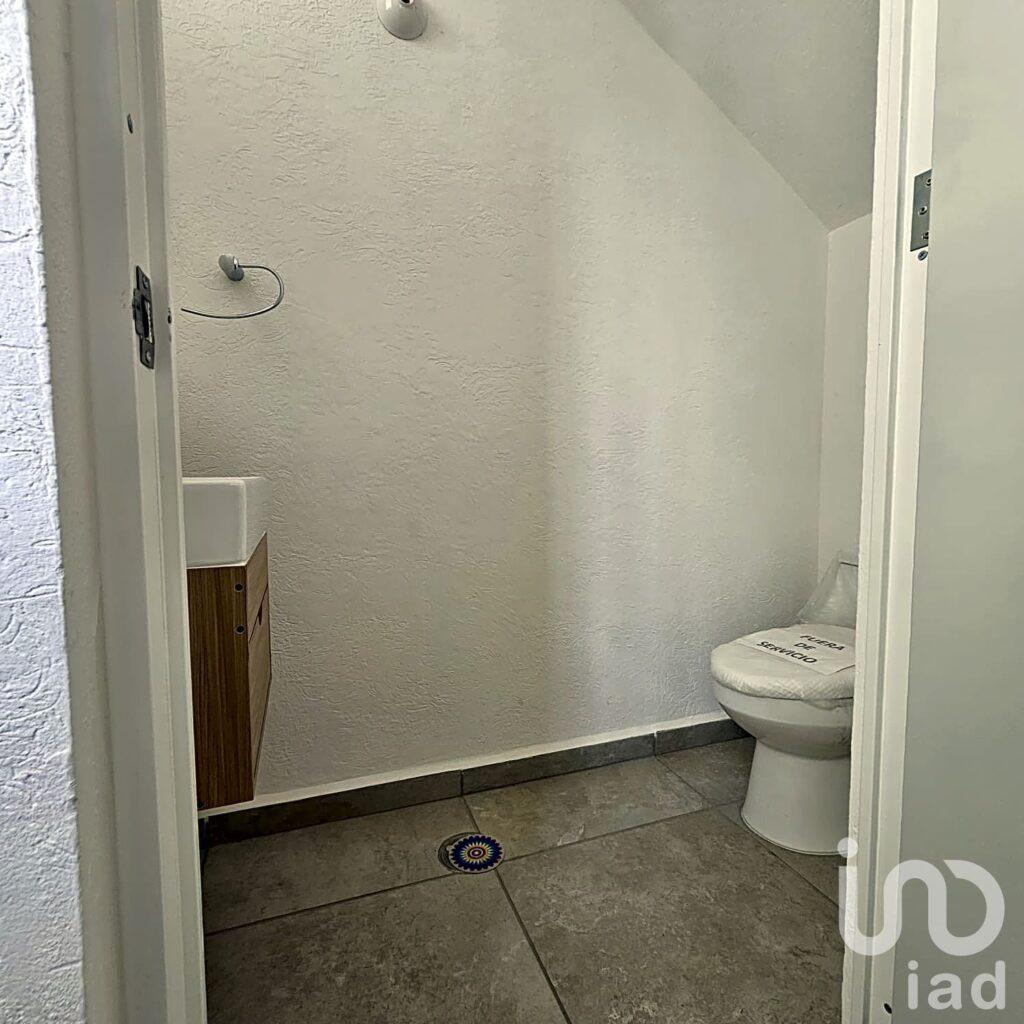 Invierte en Cuautla, casa nueva con alberca y gran plusvalía