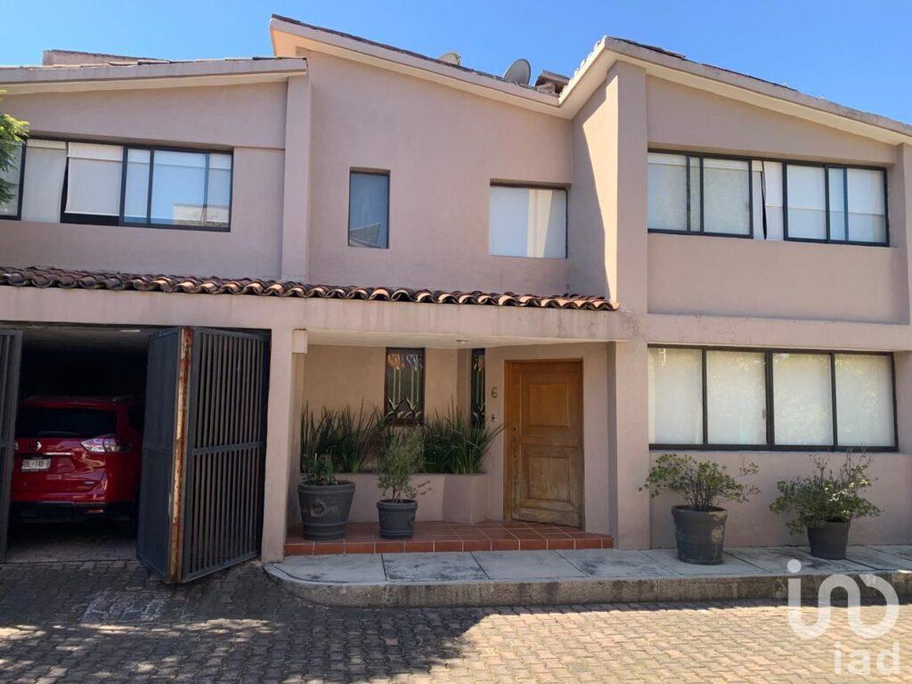 Casa en Cuajimalpa, a 5 minutos de autopista, en condominio con vigilancia