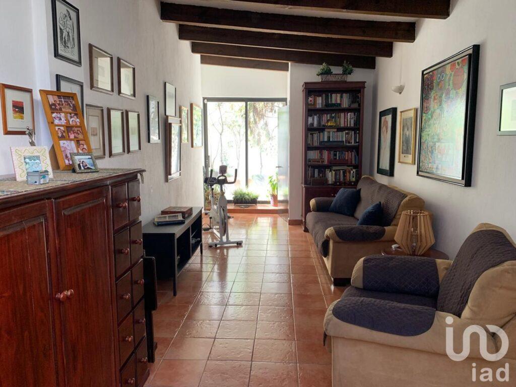 Casa en Cuajimalpa, a 5 minutos de autopista, en condominio con vigilancia