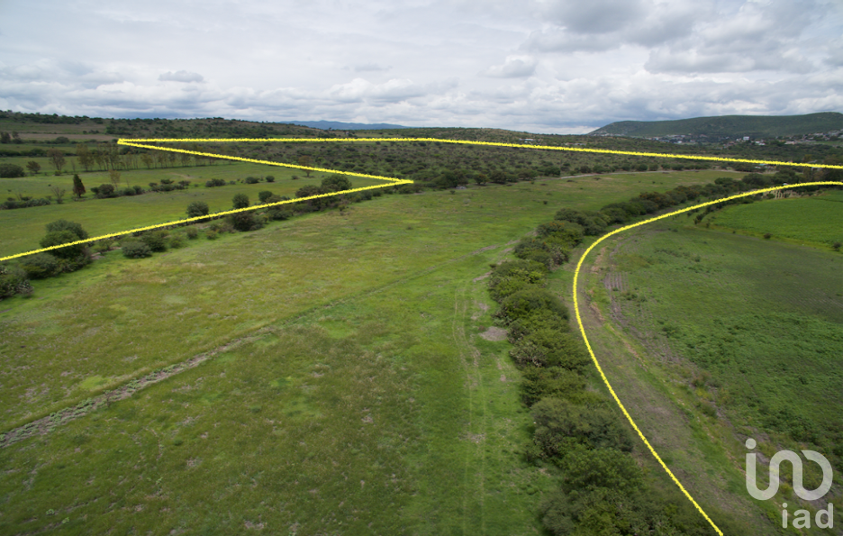 Terreno de 28 Hectáreas en VENTA, Sta. Rosa de Jauregui, Queretaro. Listo para desarrollo (hab/ind)