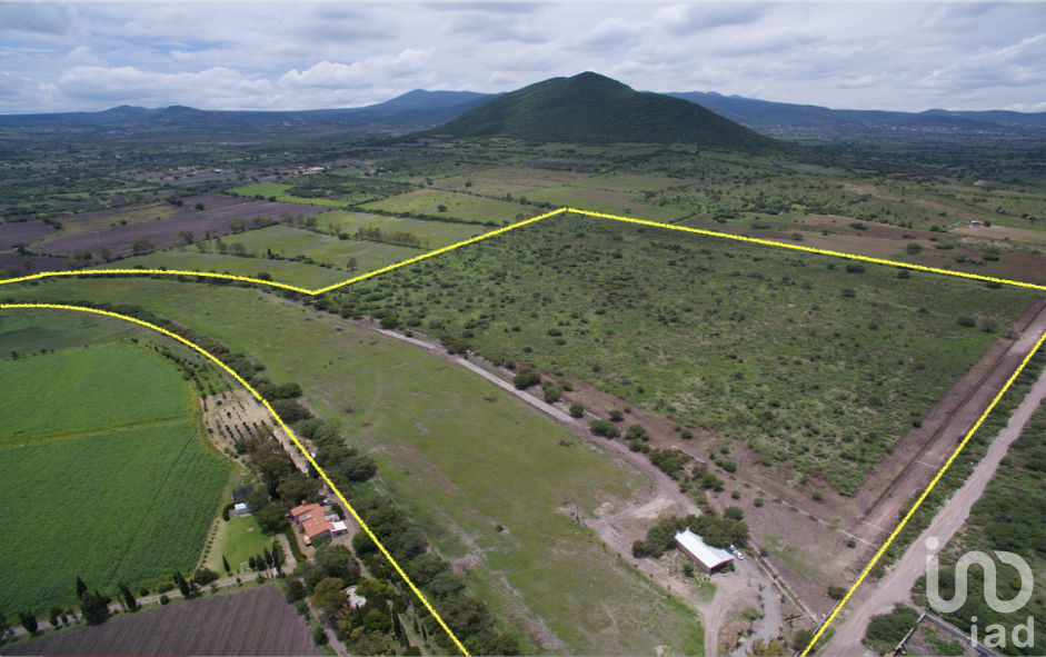 Terreno de 28 Hectáreas en VENTA, Sta. Rosa de Jauregui, Queretaro. Listo para desarrollo (hab/ind)