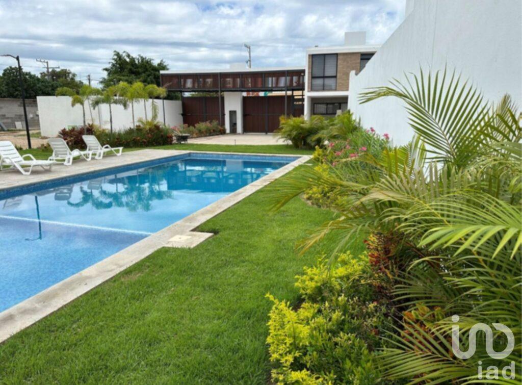 CASA UNIFAMILIAR EN VENTA EN VALLARTA COLONIA JARRETADERAS