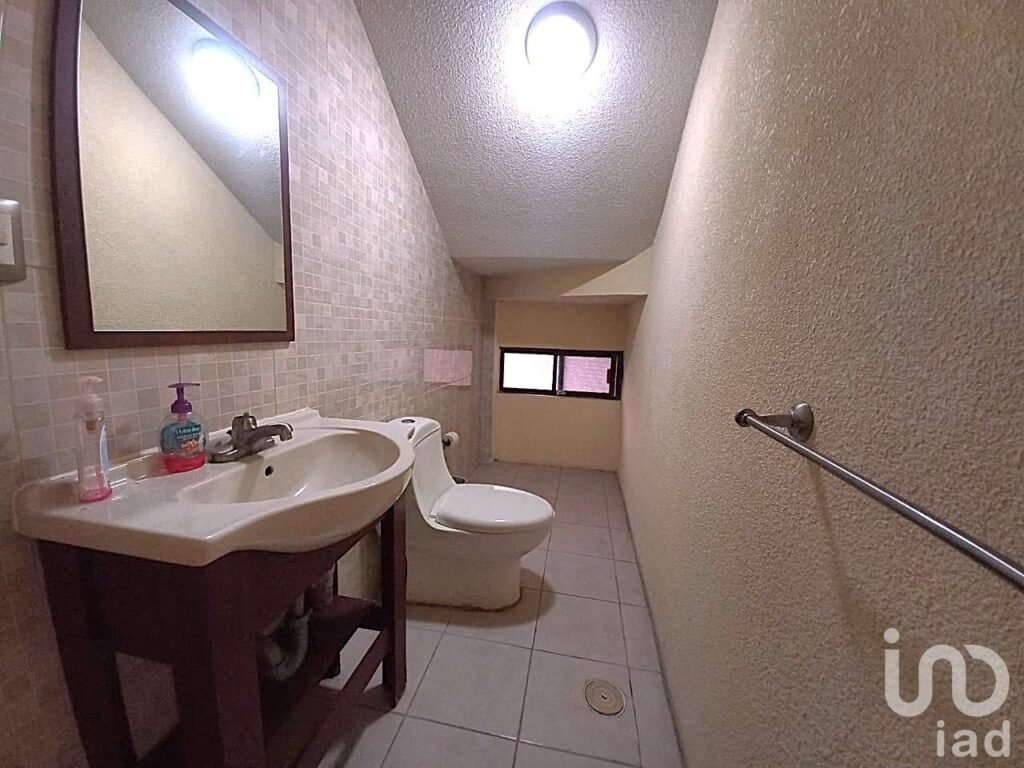 EDIFICIO DE OFICINAS EN VENTA, SAN LUIS POTOSI, SLP