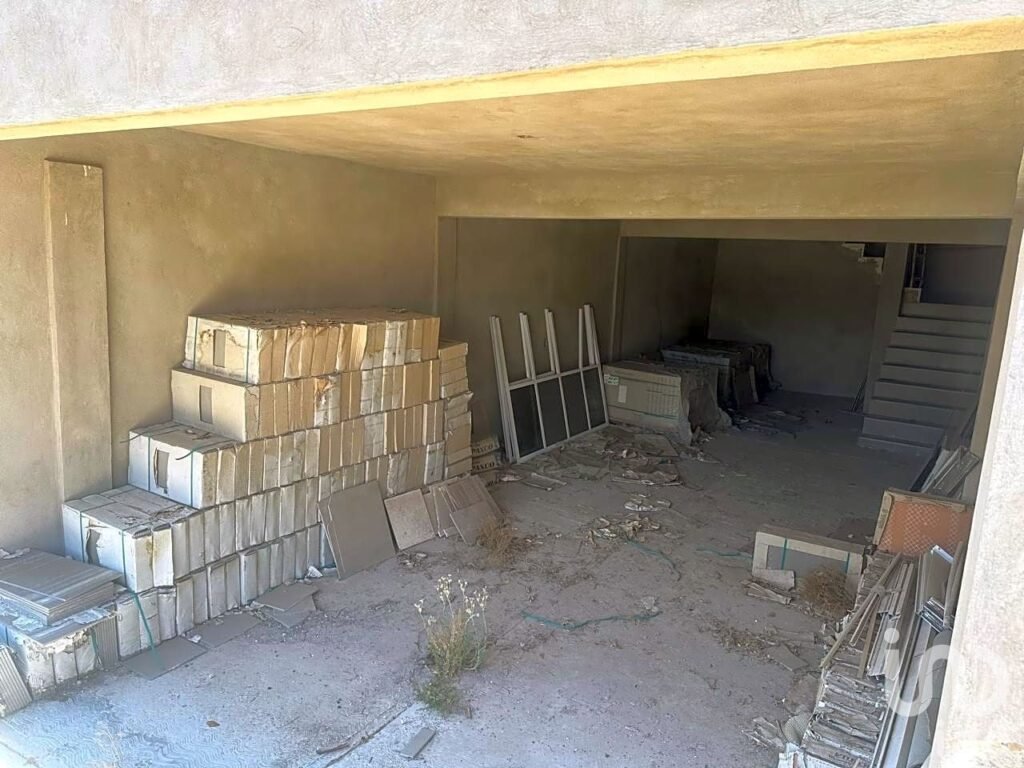 Terreno de 2,154 M2 con Tienda, Bodega y Hotel en Obra Negra, en Santa María Centro, Aculco Méx.