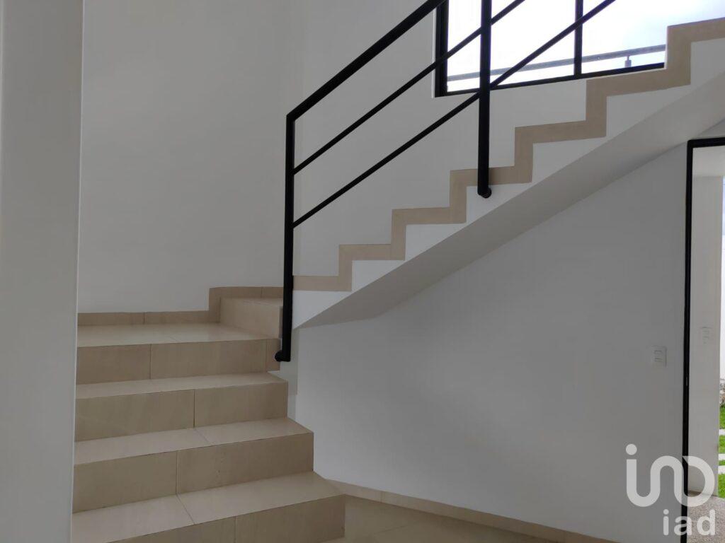 Casa en fraccionamiento privado con roof garden y alberca