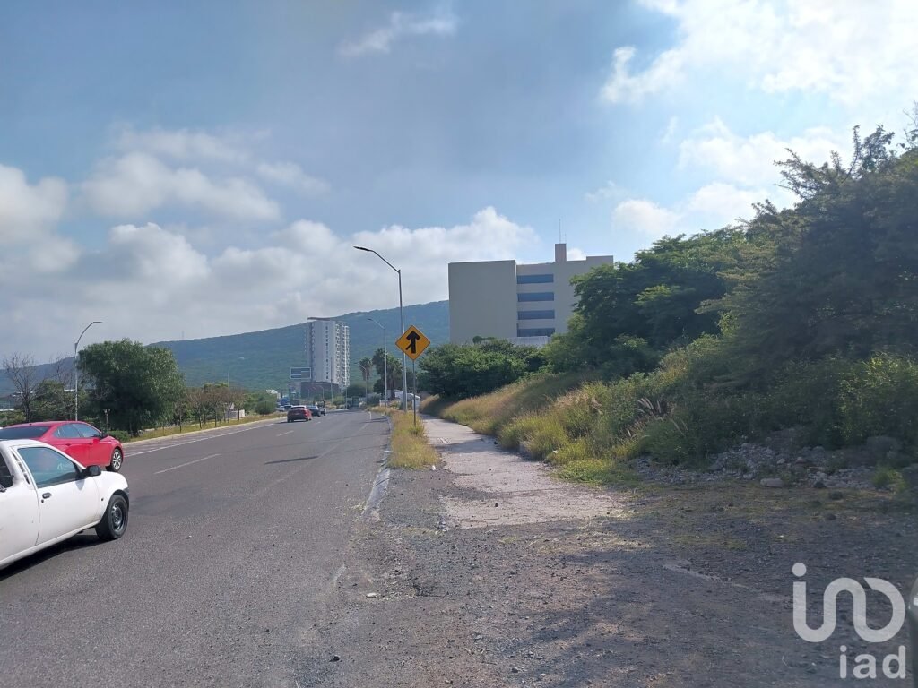 TERRENO EN VENTA EN CENTRO SUR