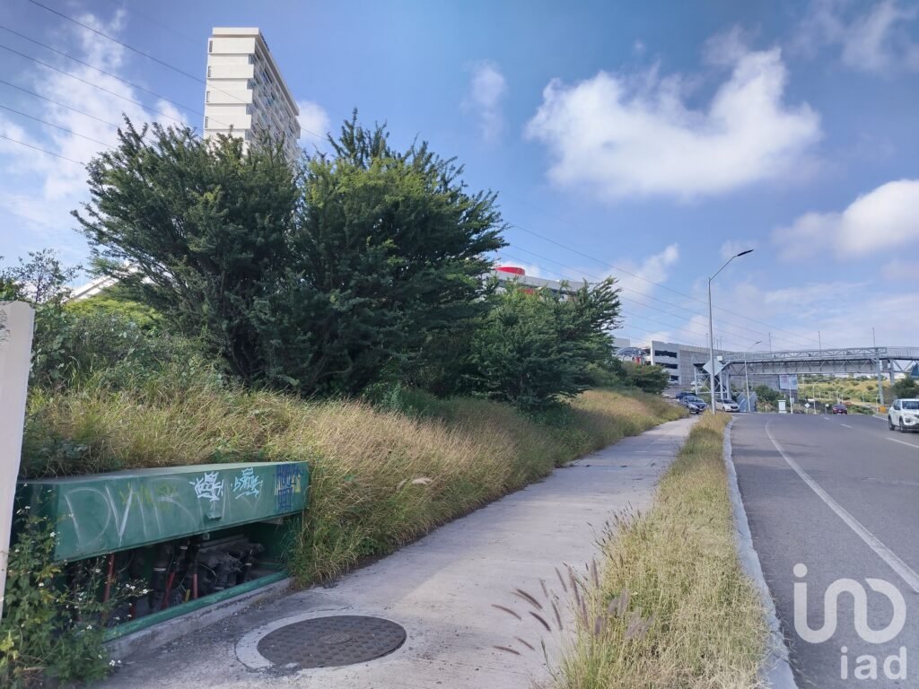 TERRENO EN VENTA EN CENTRO SUR