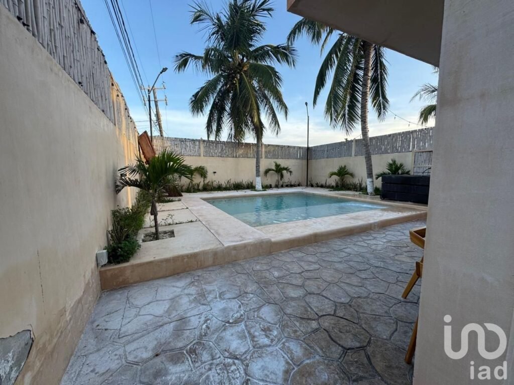 CASA DE PLAYA EN VENTA EN CHUBURNÁ PUERTO