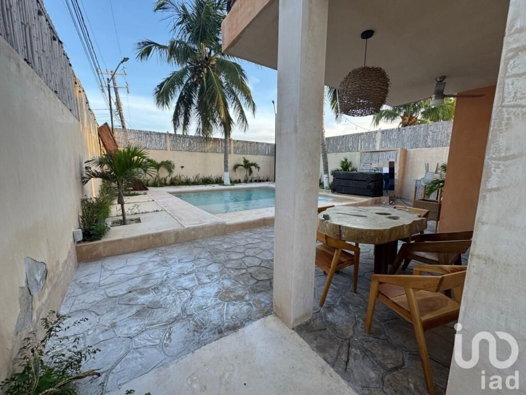 CASA DE PLAYA EN VENTA EN CHUBURNÁ PUERTO