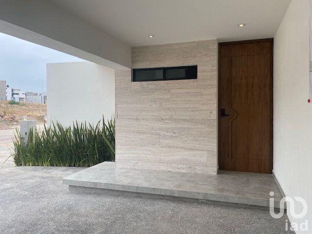 Casa en VENTA en Privada CIMA AZUL cerca de Fenapo en San Luis Potosí