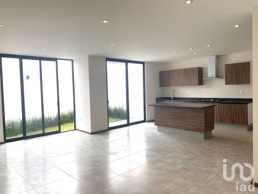 Casa en VENTA en Privada CIMA AZUL cerca de Fenapo en San Luis Potosí