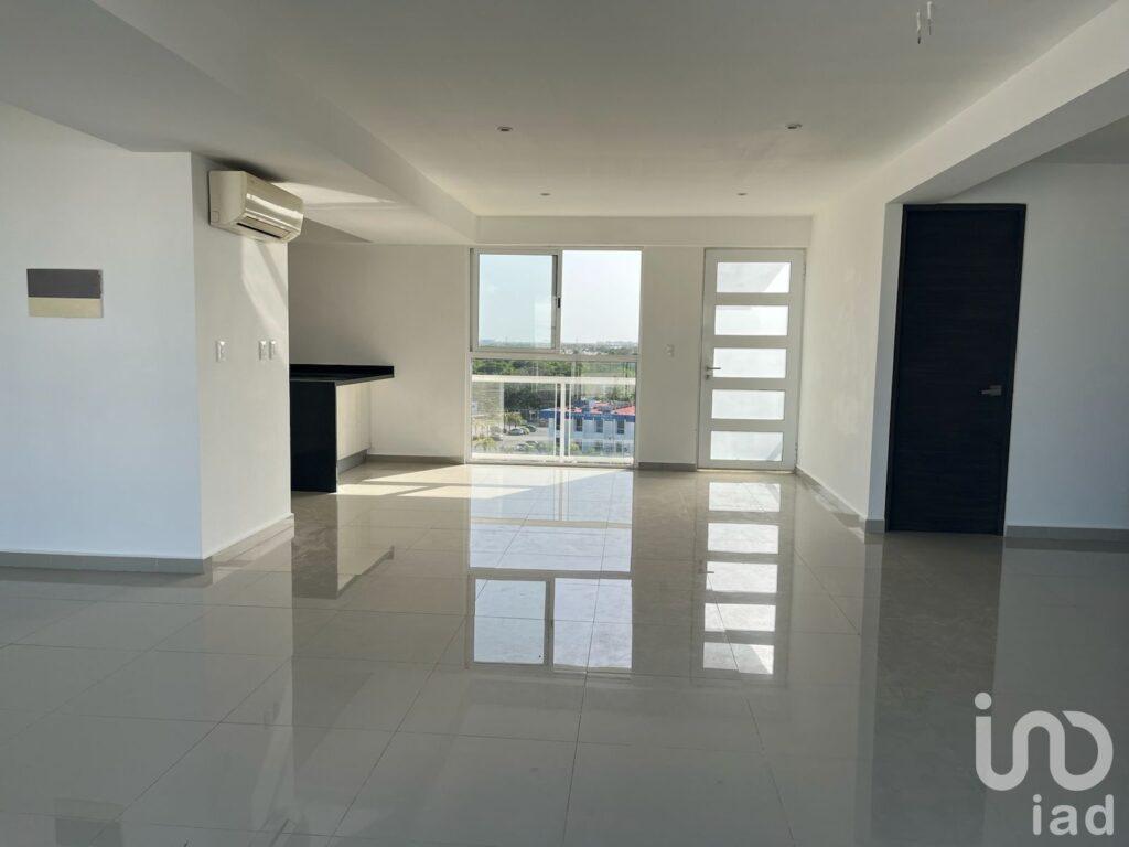 GRAN OPORTUNIDAD, VENTA DEPARTAMENTO TZIARA CANCUN