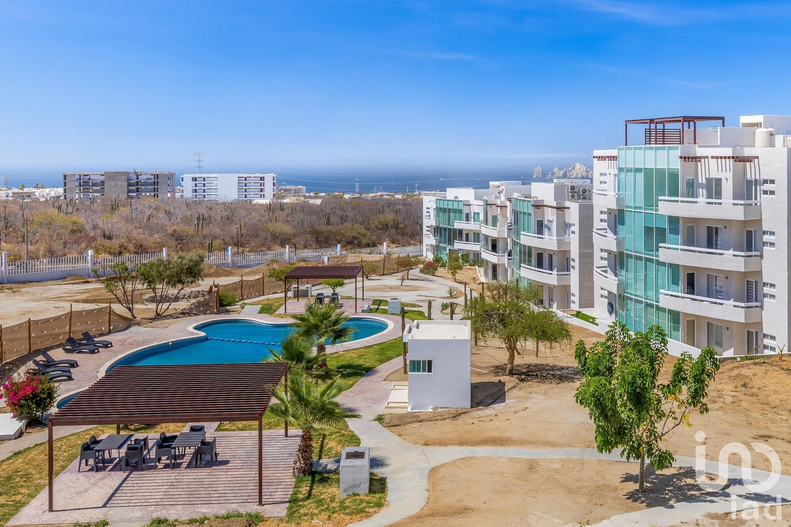 DEPARTAMENTOS NUEVOS EN ZONA DEL TEZAL, LOS CABOS