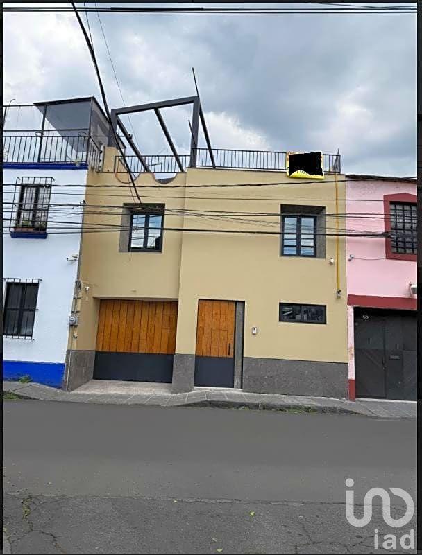 Venta de casa en Coyoacán.